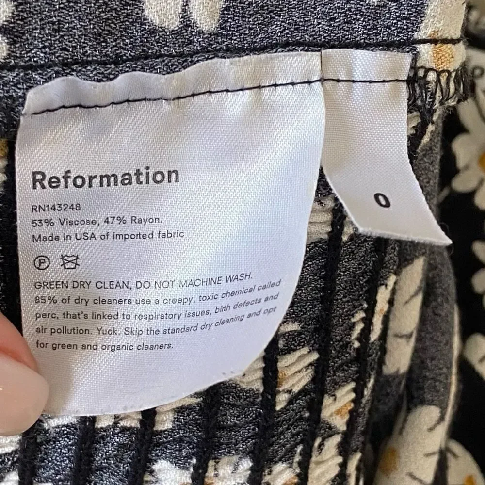 Reformation Reign Black Crop Top Blouse Daisy Floral Size 0